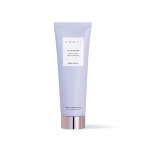 Monat be balanced foaming cleanser
